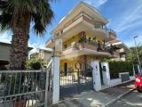 Appartamento, GROTTAMMARE, 480.000 €, 239,00 mq
