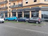 Superfici commerciali, LIMBIATE, 295.000 €, 589,00 mq