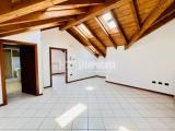 Appartamento, LONATE POZZOLO, 83.000 €, 55,00 mq