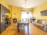 Appartamento, PALOMBARA SABINA, 90.000 €, 80,00 mq