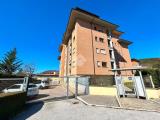 Appartamento, L