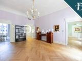 Appartamento, FIRENZE, <i>A richiesta</i>, 195,00 mq