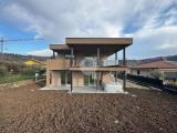 Casa, GARDA, <i>A richiesta</i>, 140,00 mq