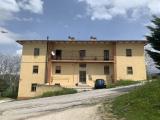 Appartamento, CAMERINO, <i>A richiesta</i>, 770,00 mq