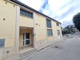 Superfici commerciali, BASTIA UMBRA, 105.000 €, 100,00 mq