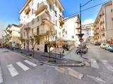 Superfici commerciali, SALERNO, <i>A richiesta</i>, 180,00 mq