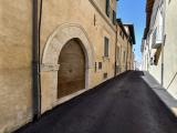 Appartamento, L