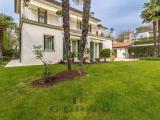 Casa, MONTEBELLUNA, 1.090.000 €, 275,00 mq