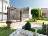 Casa, VERONA, 485.000 €, 242,00 mq