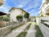 Casa, TORTORETO, <i>A richiesta</i>, 170,00 mq