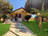Casa, LATINA, 340.000 €, 178,00 mq