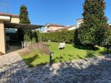 Casa, CAMAIORE, <i>A richiesta</i>, 163,00 mq