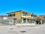 Casa, DUE CARRARE, 369.000 €, 276,00 mq