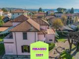 Casa, GAVIRATE, 440.000 €, 322,00 mq
