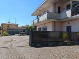 Appartamento, JERAGO CON ORAGO, 320.000 €, 234,00 mq