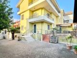 Casa, MACERATA CAMPANIA, 335.000 €, 330,00 mq
