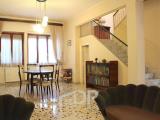Superfici commerciali, PALOMBARA SABINA, 238.000 €, 325,00 mq
