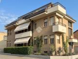 Casa, SEREGNO, <i>A richiesta</i>, 601,00 mq