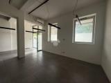 Affitto, Superfici commerciali, REGGIO NELL