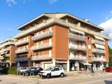 Appartamento, BASTIA UMBRA, 380.000 €, 325,00 mq
