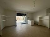 Superfici commerciali, CAROVIGNO, 193.000 €, 213,00 mq