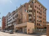 Superfici commerciali, MONZA, 210.000 €, 89,00 mq