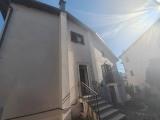 Casa, L