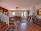 Casa, AREZZO, Gaville, 450.000 €, 253,00 mq