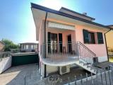 Appartamento, RIVERGARO, 310.000 €, 244,00 mq