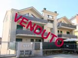 Appartamento, CASSANO MAGNAGO, <i>A richiesta</i>, 93,00 mq