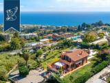 Casa, SANREMO, <i>A richiesta</i>, 600,00 mq