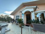 Casa, MONTESILVANO, 500.000 €, 330,00 mq