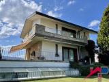 Casa, CISANO BERGAMASCO, 650.000 €, 420,00 mq