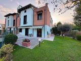 Casa, MODENA, 547.000 €, 217,00 mq