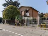 Casa, VIMERCATE, <i>A richiesta</i>, 276,00 mq