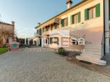 Casa, MONTEBELLUNA, 440.000 €, 440,00 mq