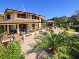 Casa, FRASCATI, Prataporci, 700.000 €, 650,00 mq