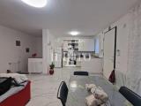 Appartamento, PRATO, 219.000 €, 80,00 mq