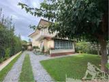 Affitto, Casa, FORTE DEI MARMI, <i>A richiesta</i>, 160,00 mq