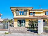Casa, DUE CARRARE, 369.000 €, 276,00 mq