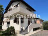Casa, LEGNANO, 320.000 €, 257,00 mq