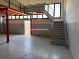 Superfici commerciali, PORTO MANTOVANO, 135.000 €, 156,00 mq