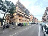 Superfici commerciali, ROMA, Magliana, 340.000 €, 370,00 mq