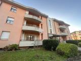 Appartamento, DERUTA, <i>A richiesta</i>, 166,00 mq