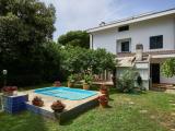 Affitto, Casa, FIUMICINO, <i>A richiesta</i>, 300,00 mq
