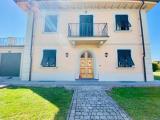 Affitto, Casa, CAPANNORI, 2.650 €, 400,00 mq