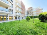 Appartamento, NOVA MILANESE, 399.000 €, 176,00 mq
