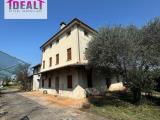 Casa, MONTEBELLUNA, 165.000 €, 420,00 mq