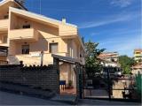 Casa, MONTESILVANO, 325.000 €, 225,00 mq