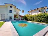 Affitto, Casa, MONTIGNOSO, 5.000 €, 300,00 mq